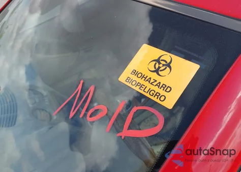 2003 Mercedes-Benz Sl 500 z USA, uszkodzony, nr VIN WDBSK75F83F019842